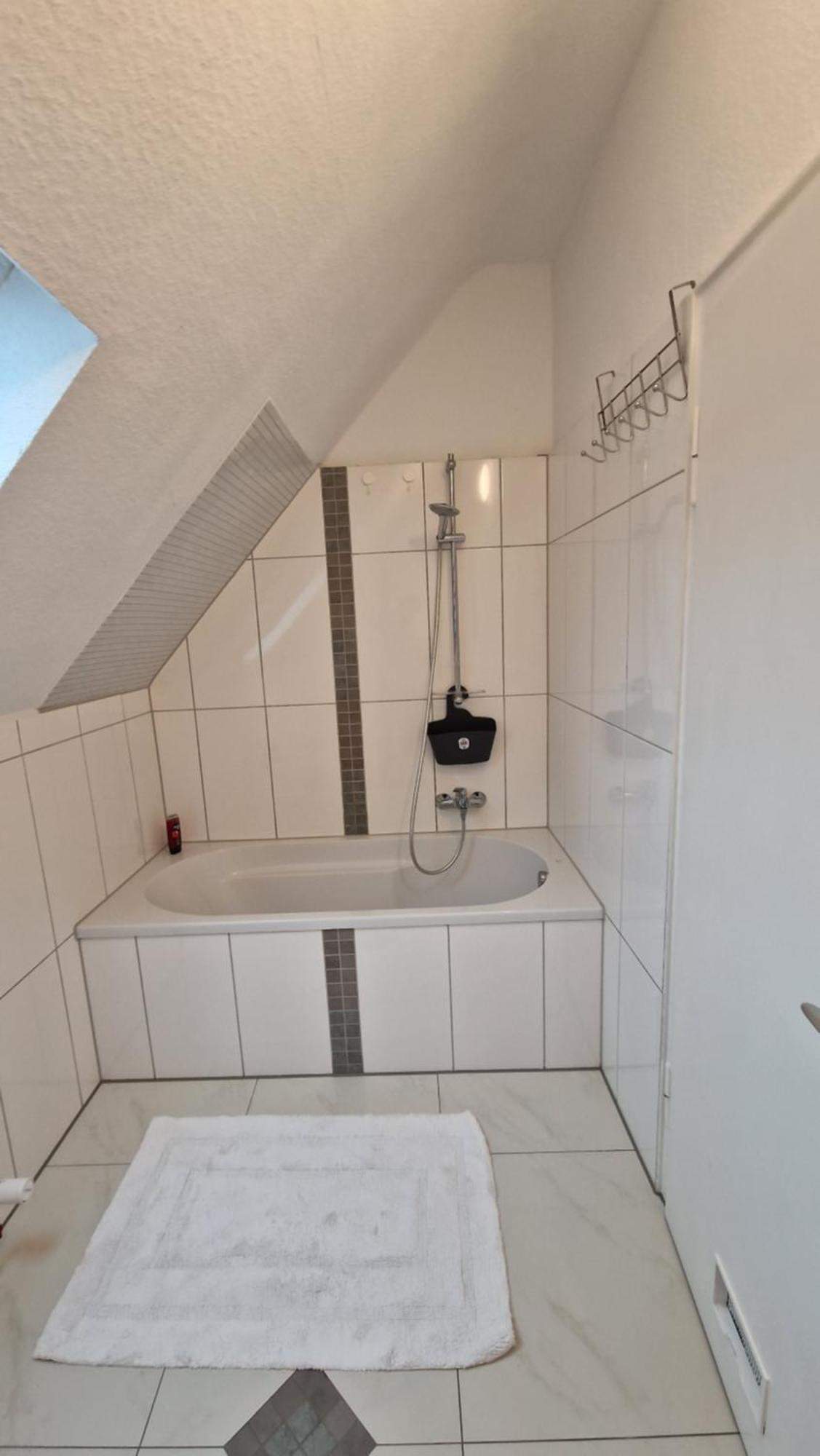 Canim Appartement Duisburg Exteriör bild